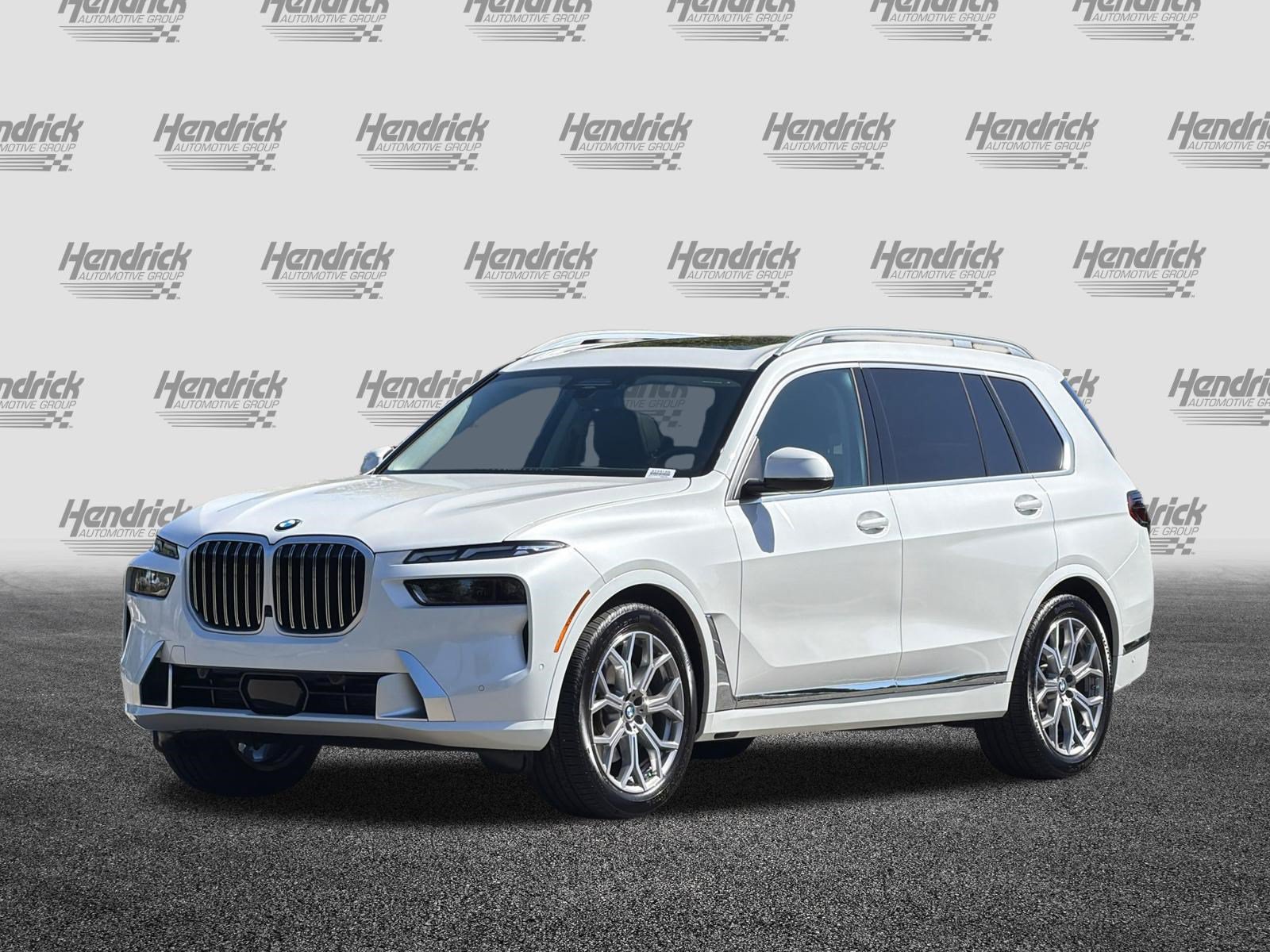 Used 2026 BMW X7 xDrive40i AWD/4WD image 9