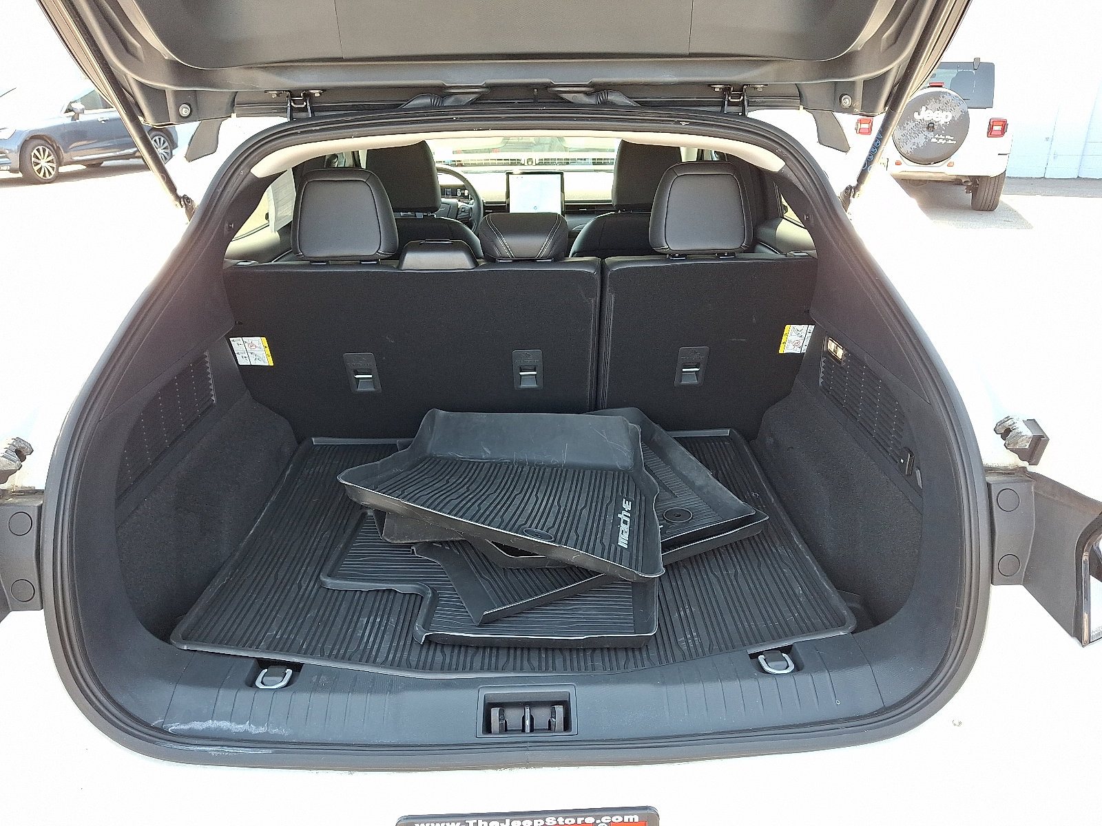 Used 2024 Ford Mustang Mach-E Select w/ Comfort Package Lite RWD image 28