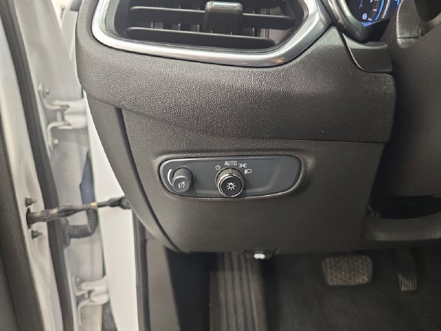 Used 2024 Chevrolet Equinox LT AWD/4WD image 33