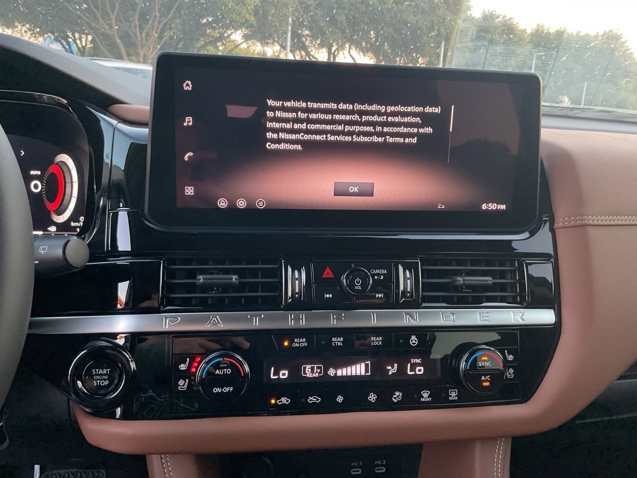 New 2026 Nissan Pathfinder Platinum FWD image 34