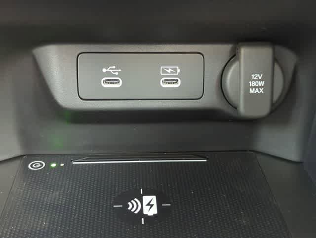 Used 2025 Acura ADX FWD image 33