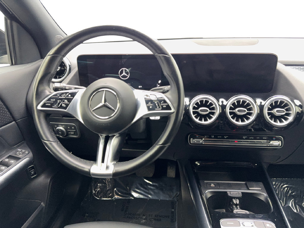 Used 2025 Mercedes-Benz GLA 250 image 52