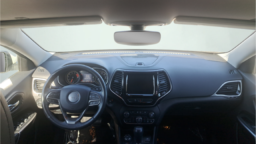 Used 2019 Jeep Cherokee Limited AWD/4WD image 29