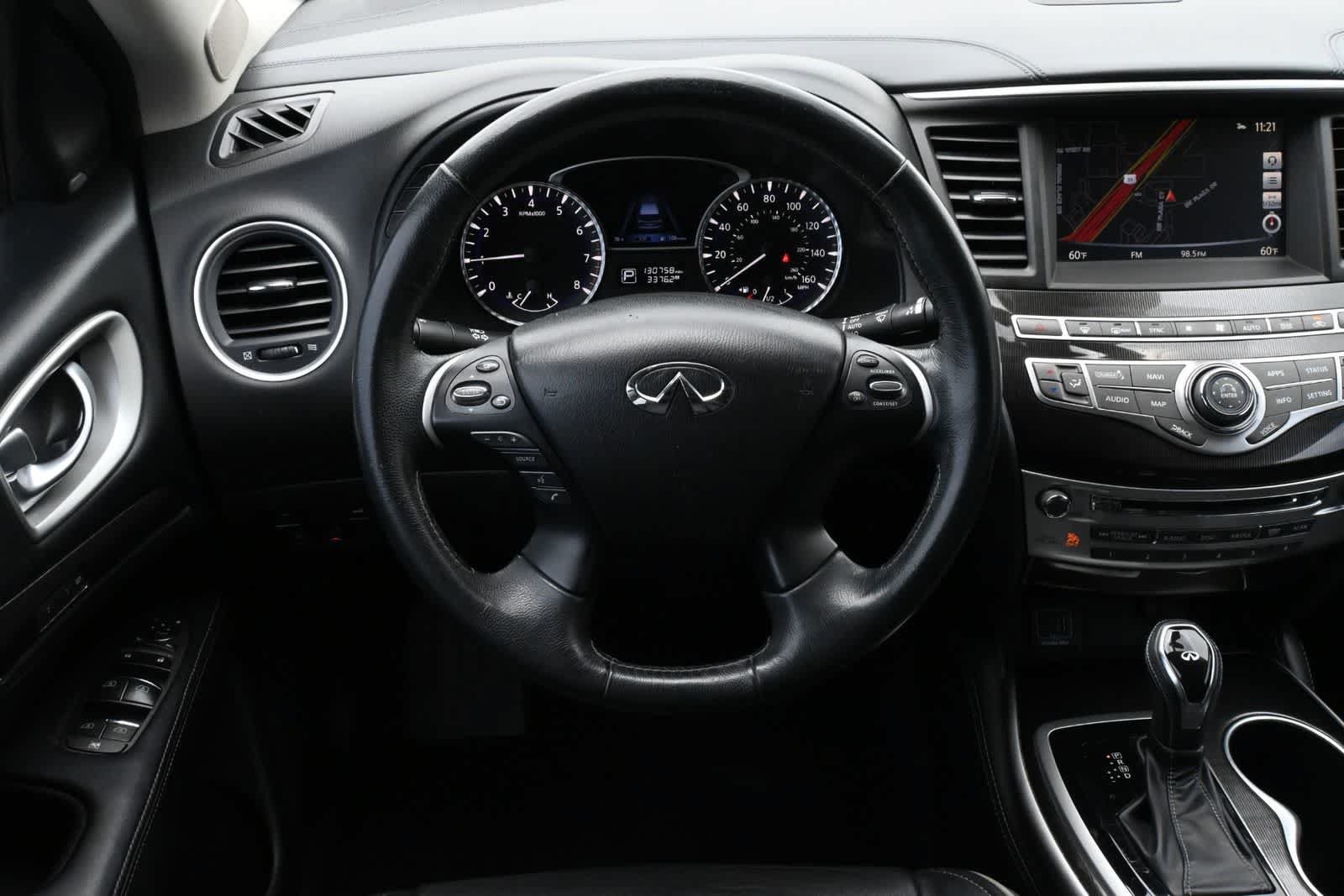 Used 2019 INFINITI QX60 Luxe w/ Essential Package FWD image 9