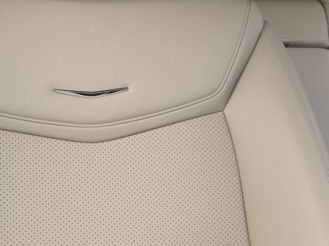 New 2026 Cadillac XT5 Premium Luxury w/ LPO, Floor Liner Package AWD/4WD image 21