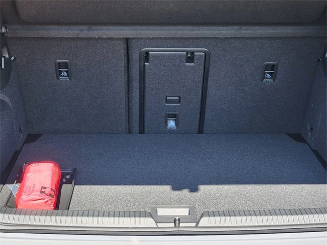 New 2025 Volkswagen GTI SE image 30