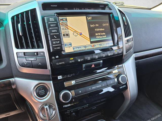 Used 2015 Toyota Land Cruiser AWD/4WD image 12