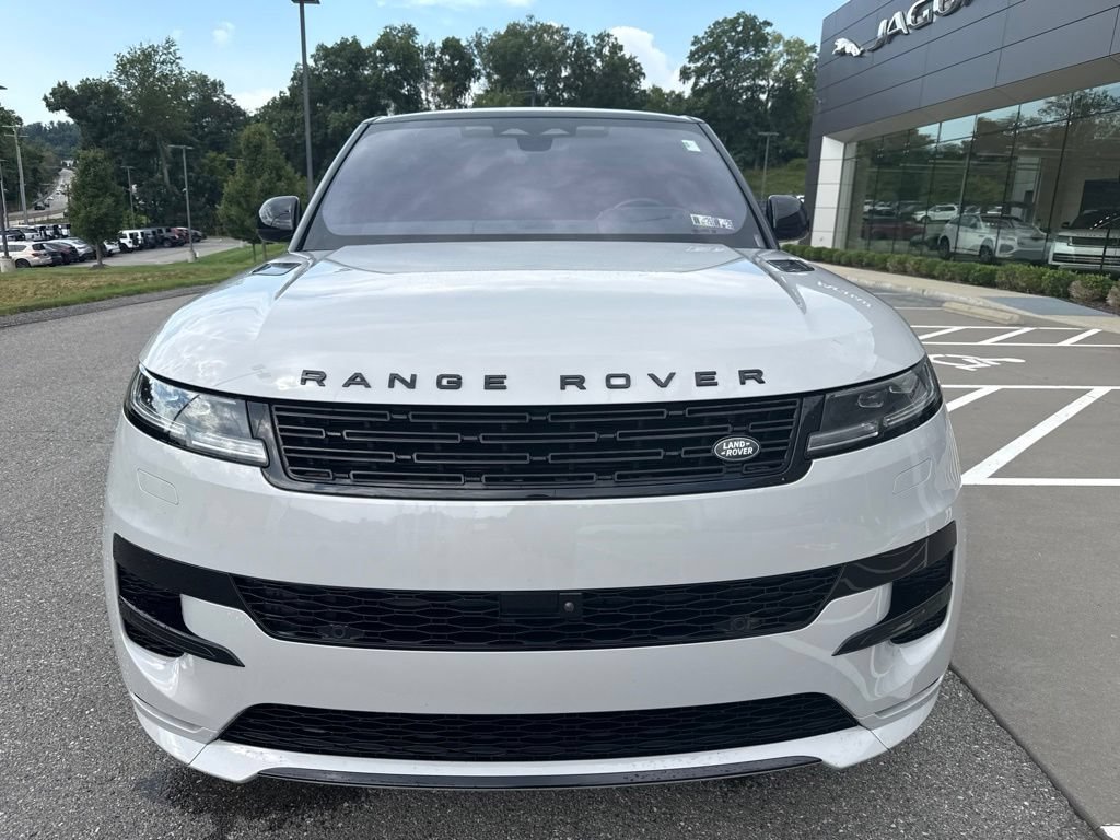 Certified 2023 Land Rover Range Rover Sport SE Dynamic AWD/4WD image 2