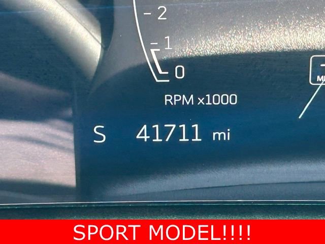 Used 2024 Cadillac XT4 Sport w/ LPO, Floor Liner Package image 19