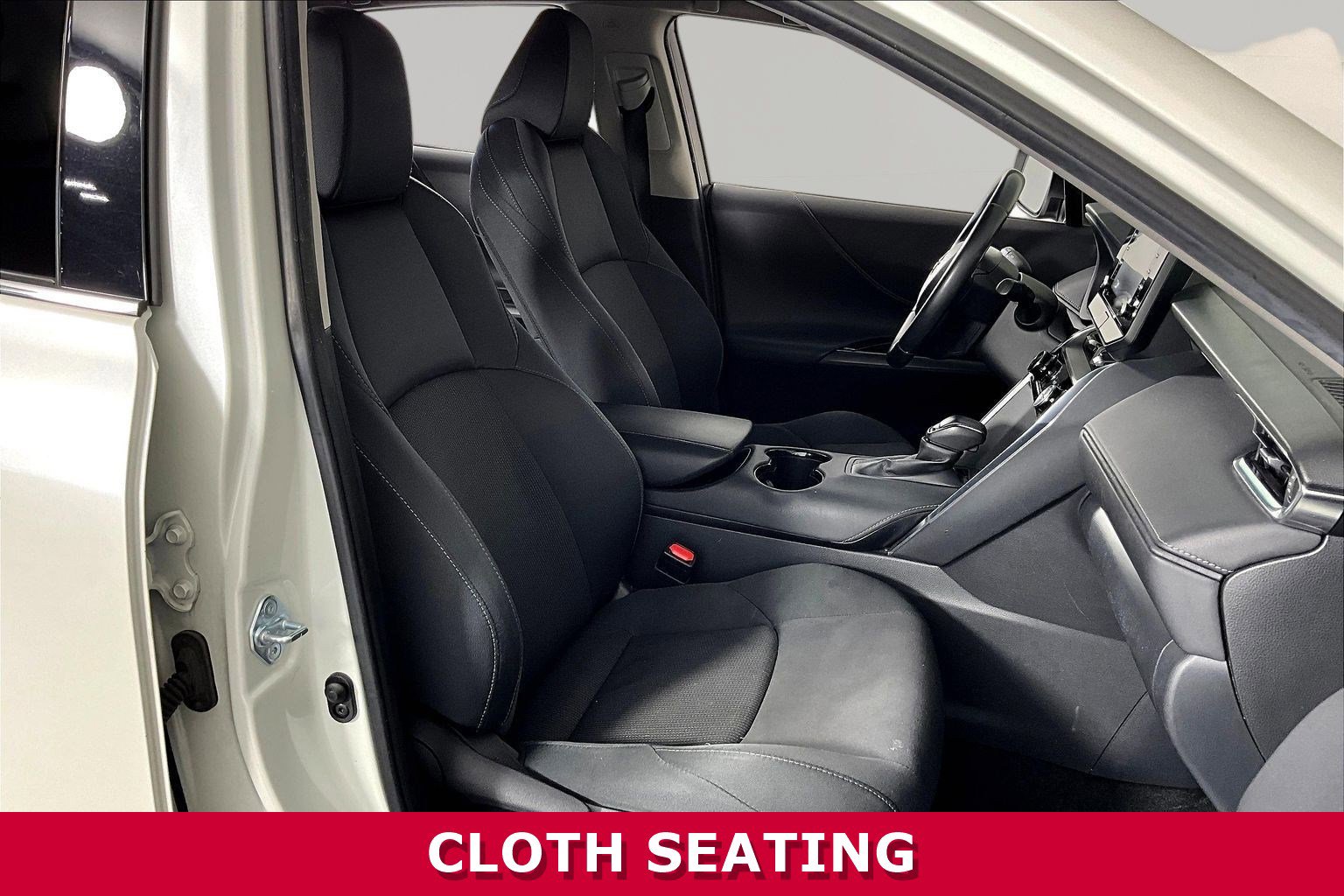 Used 2022 Toyota Venza LE AWD/4WD image 28