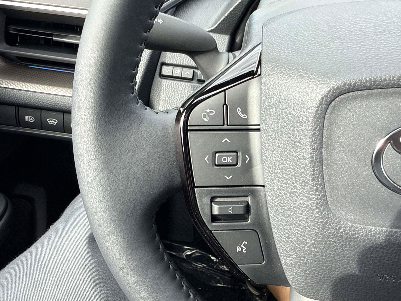 New 2027 Toyota Prius Limited FWD image 21