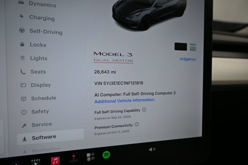 Used 2022 Tesla Model 3 Performance AWD/4WD image 13