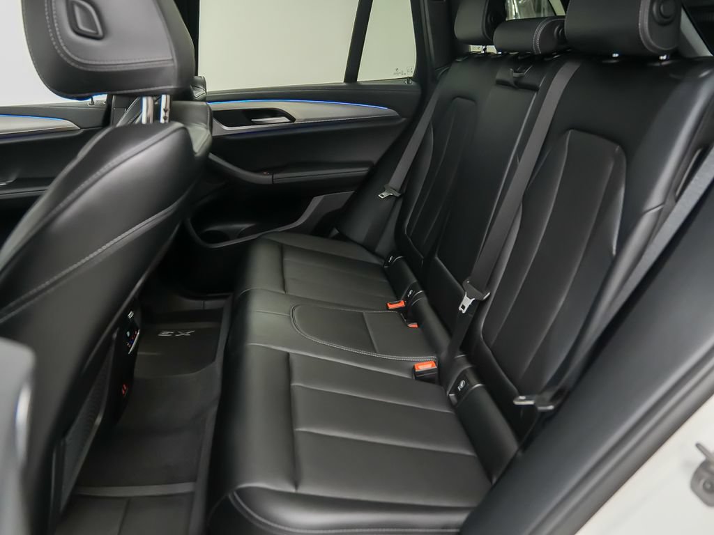 Used 2024 BMW X3 M40i w/ Shadowloine Package AWD/4WD image 17