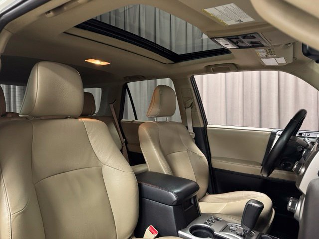 Used 2011 Toyota 4Runner Limited AWD/4WD image 10