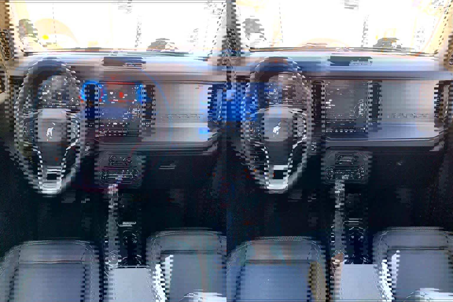 Used 2025 Ford Bronco Big Bend AWD/4WD image 16