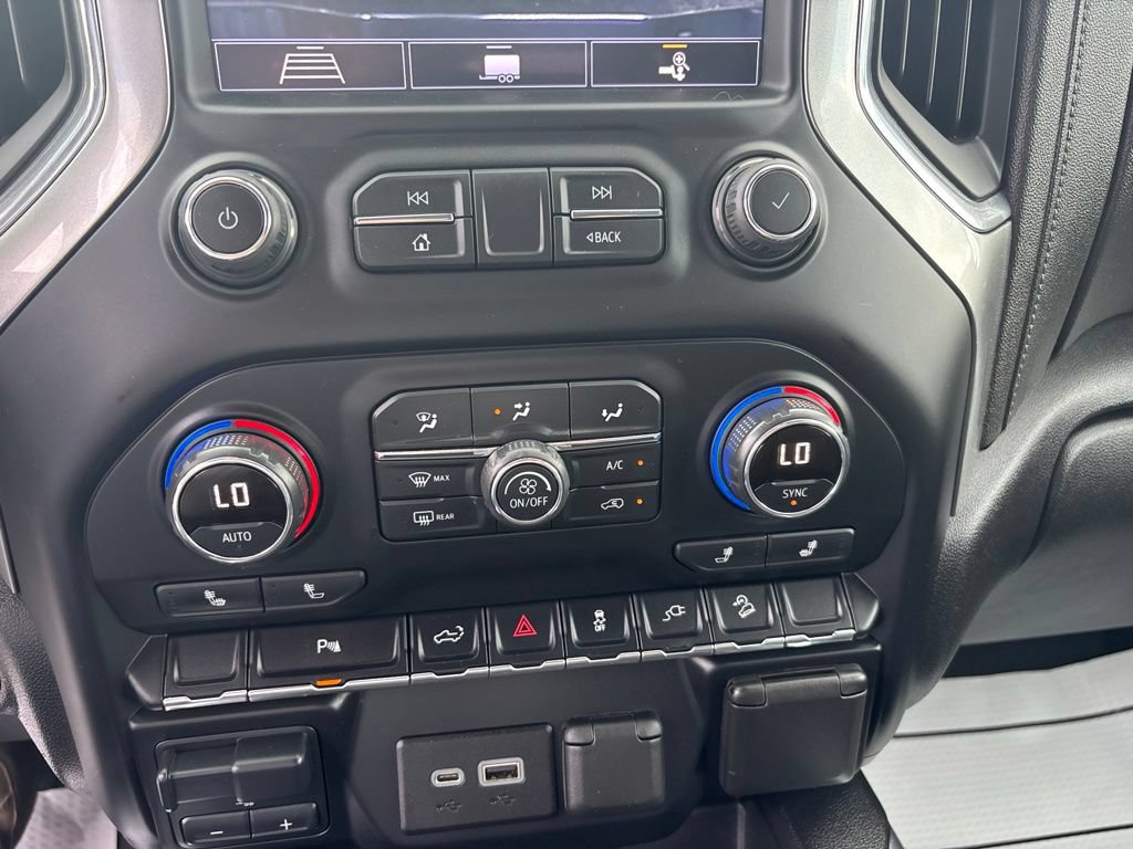 Used 2020 Chevrolet Silverado 3500 LT w/ All Star Edition AWD/4WD image 39