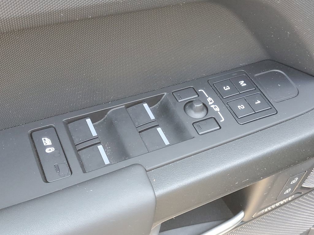 Certified 2023 Land Rover Defender 110 Carpathian Edition AWD/4WD image 12