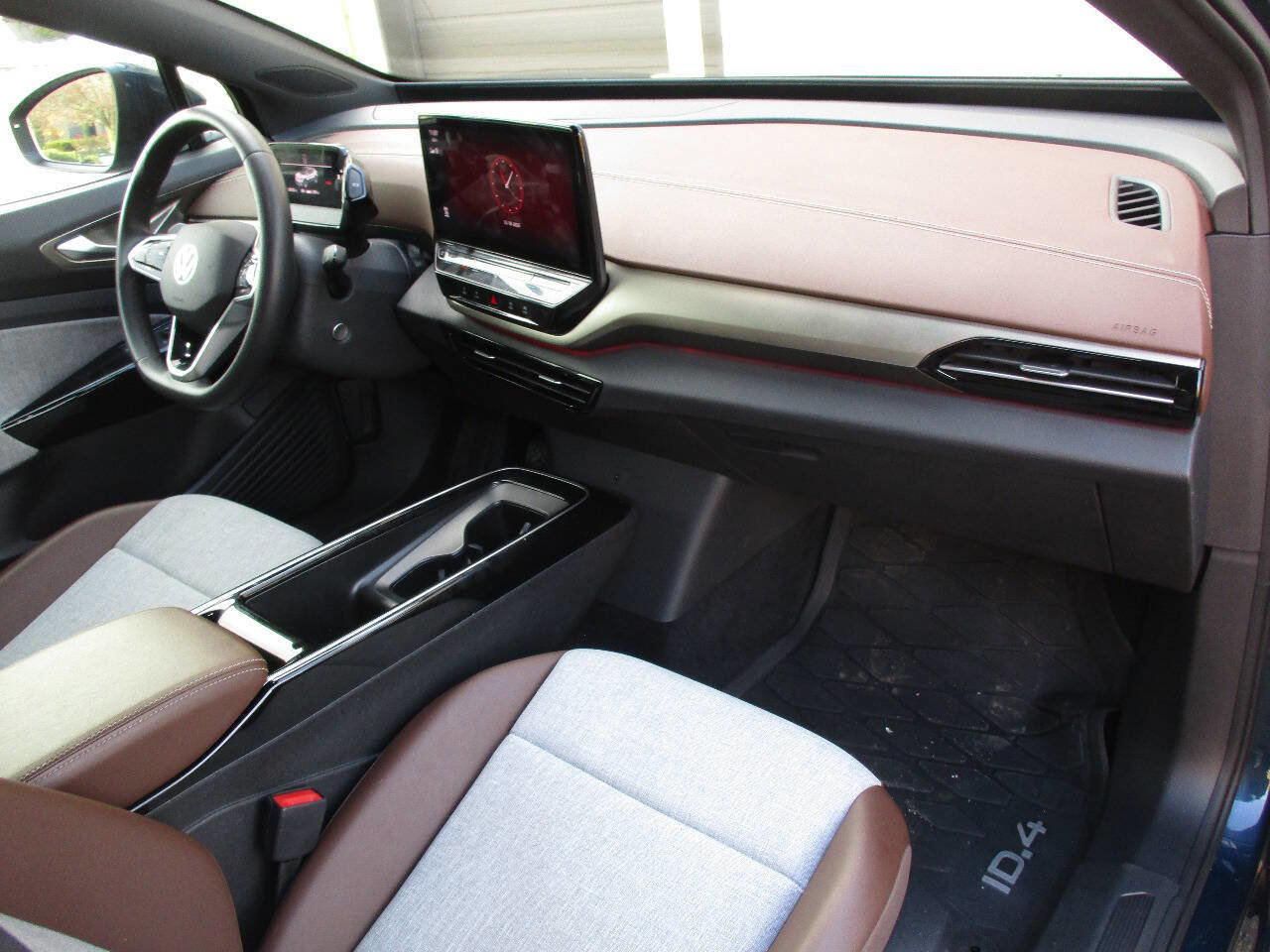 Used 2023 Volkswagen ID.4 Pro image 66