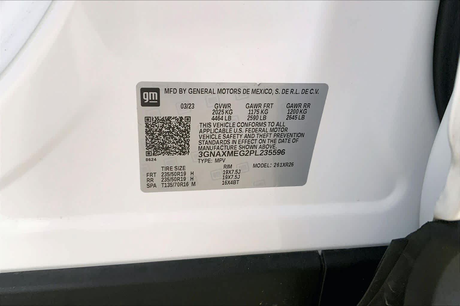 Used 2023 Chevrolet Equinox RS FWD image 31