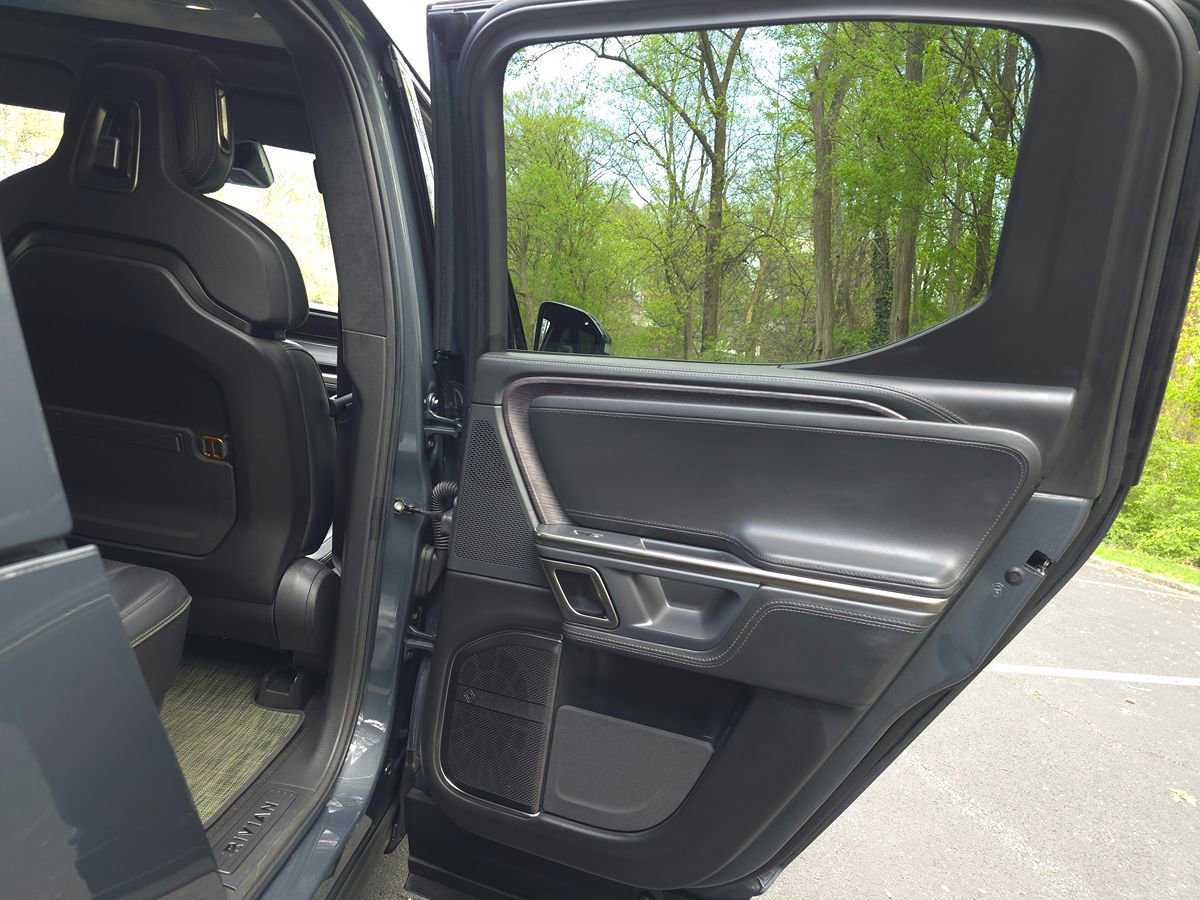 Used 2024 Rivian R1T Adventure AWD/4WD image 24