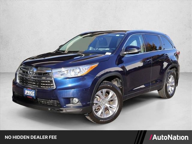 Used 2015 Toyota Highlander XLE AWD/4WD image 1