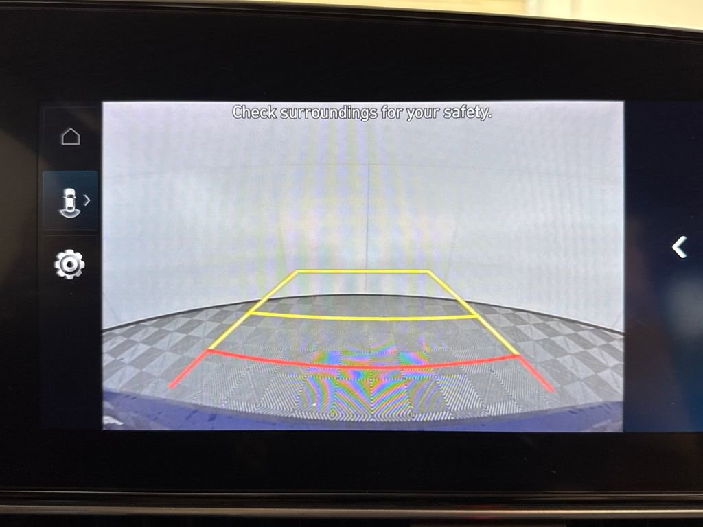 Certified 2024 Hyundai Elantra SEL image 18