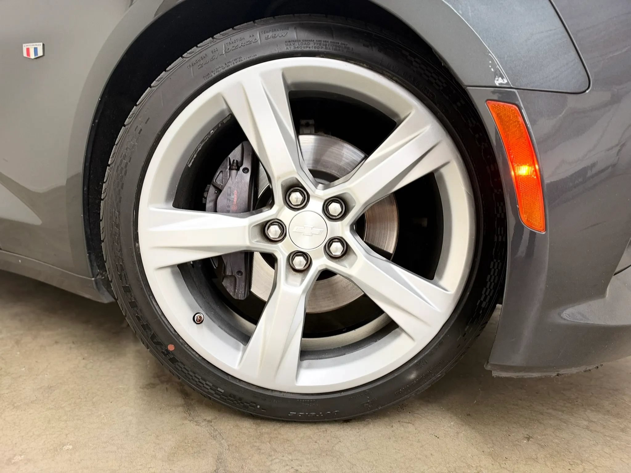 Used 2016 Chevrolet Camaro SS RWD image 2