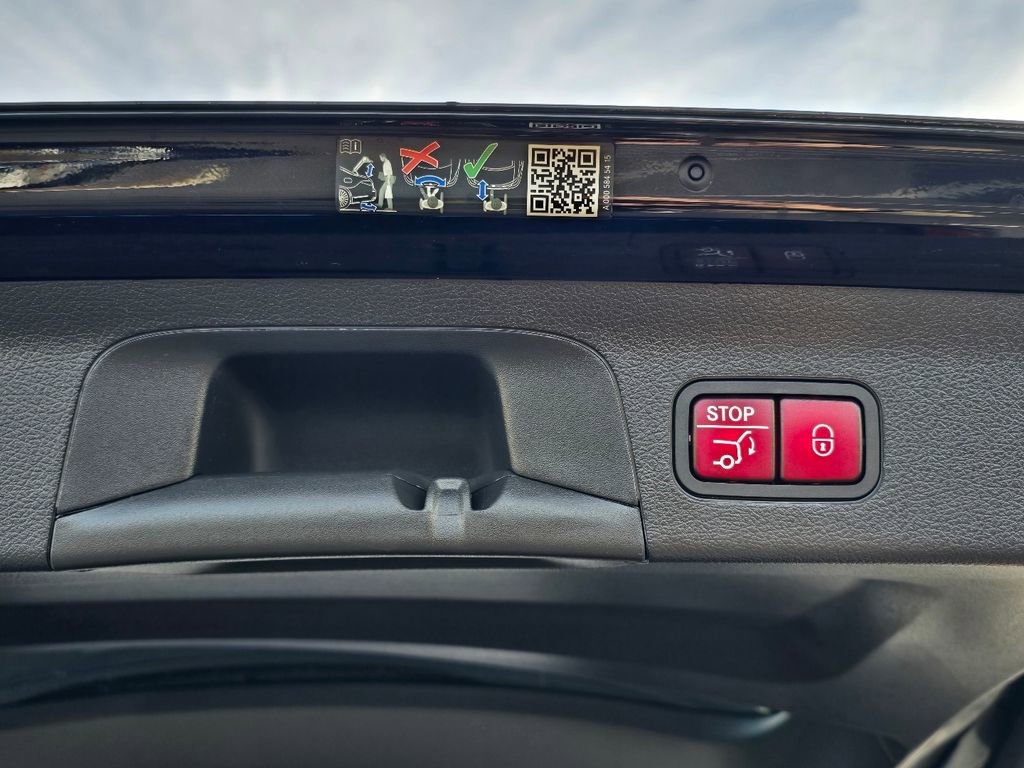 Used 2024 Mercedes-Benz GLS 450 4MATIC image 34