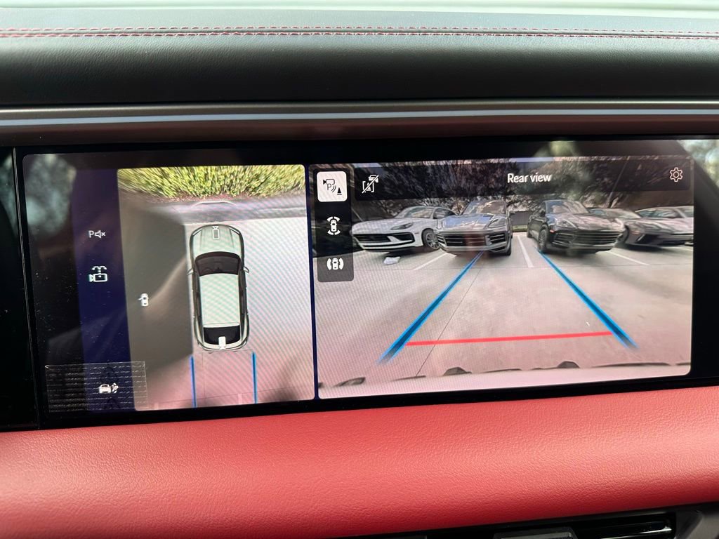 Used 2026 Porsche Macan 4S Electric image 32