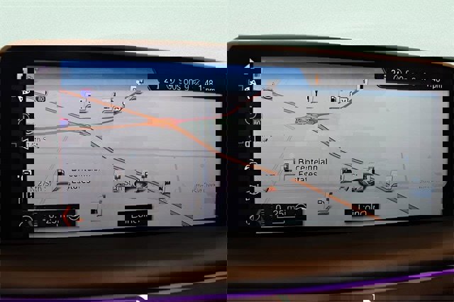 Used 2018 BMW 740i xDrive image 11