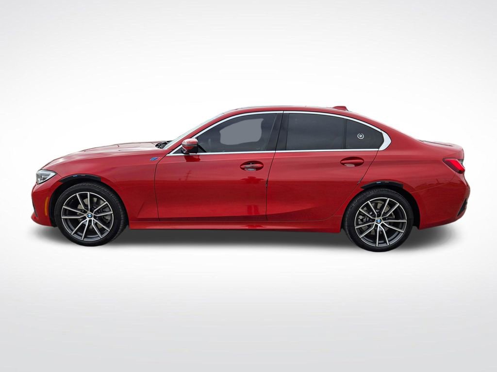Used 2021 BMW 330i xDrive Sedan w/ Convenience Package image 8