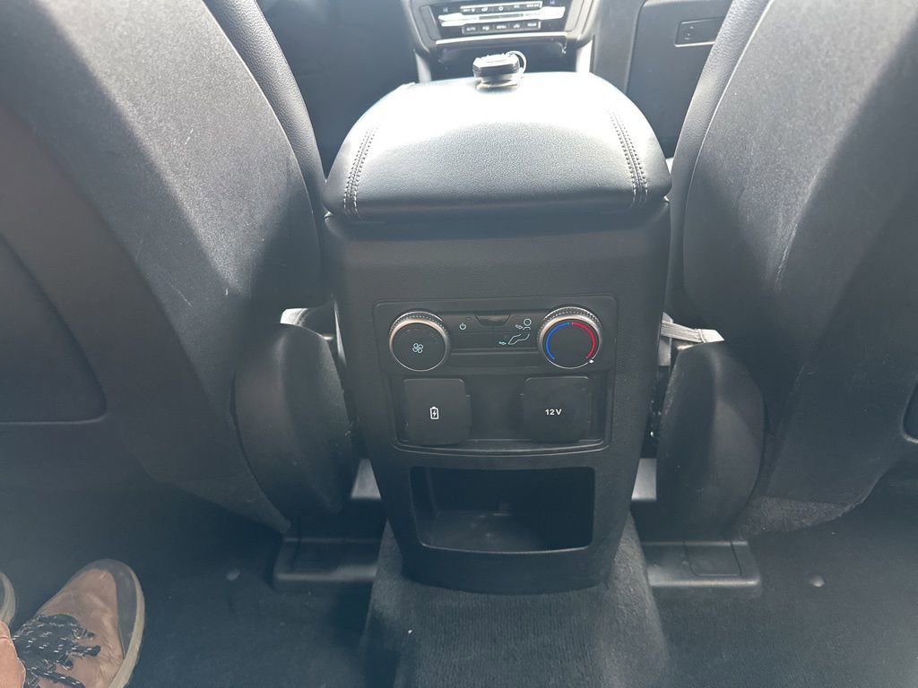 Used 2020 Ford Explorer XLT w/ Equipment Group 202A image 29