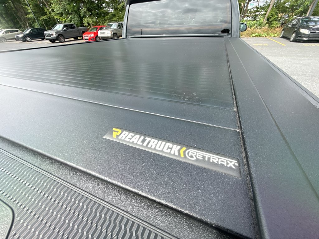 Used 2024 Toyota Tacoma SR5 AWD/4WD image 30