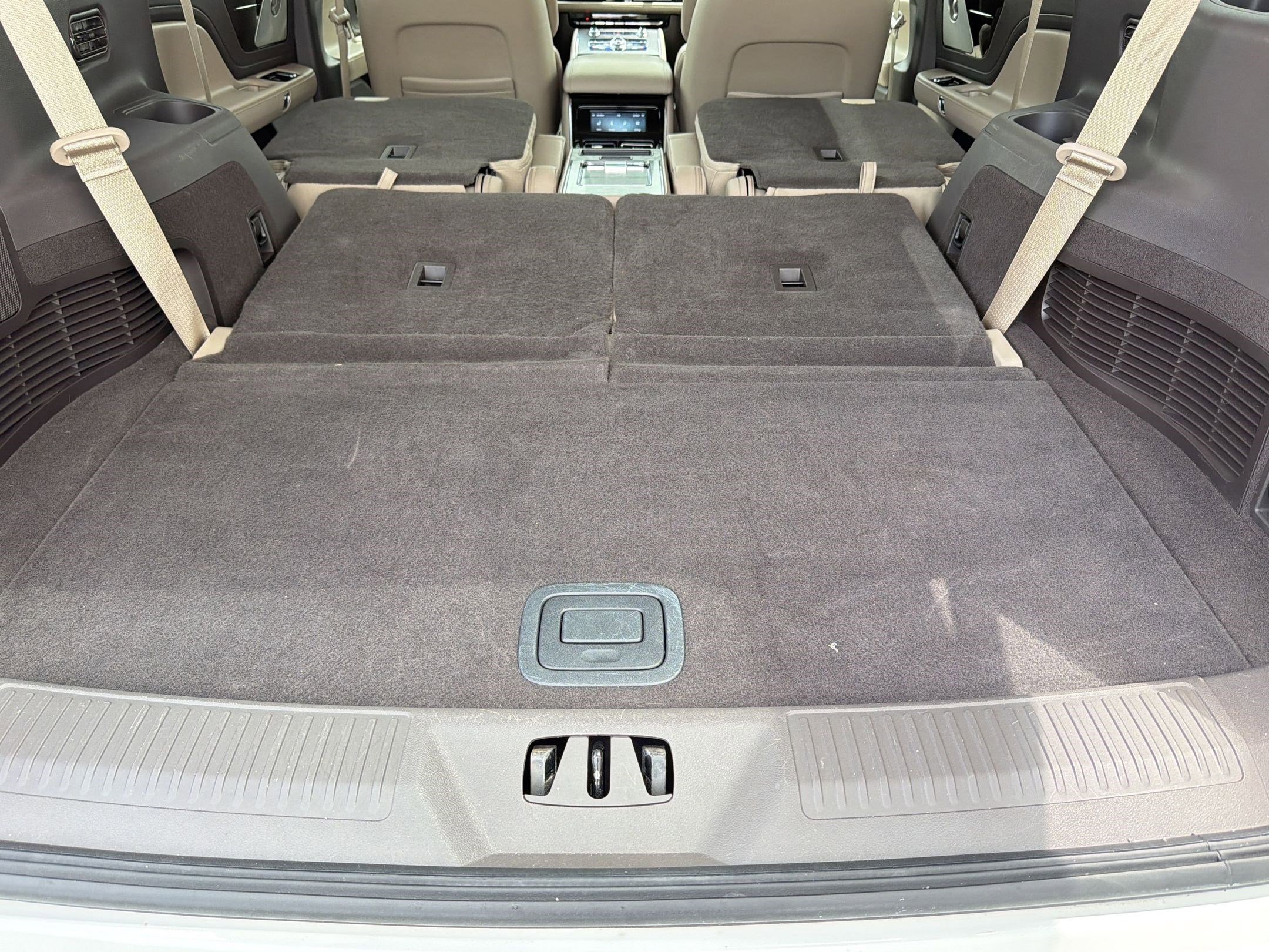 Used 2020 Lincoln Aviator Reserve w/ Equipment Group 201A AWD/4WD image 34