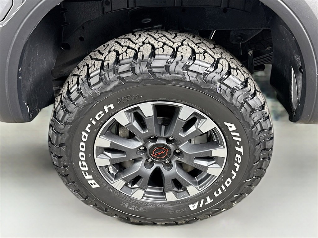 Used 2024 Nissan Titan PRO-4X image 34