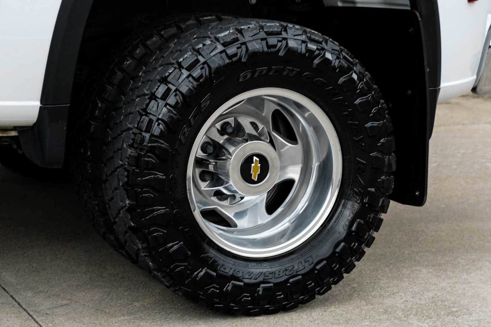 Used 2022 Chevrolet Silverado 3500 LTZ w/ LTZ Convenience Package AWD/4WD image 53