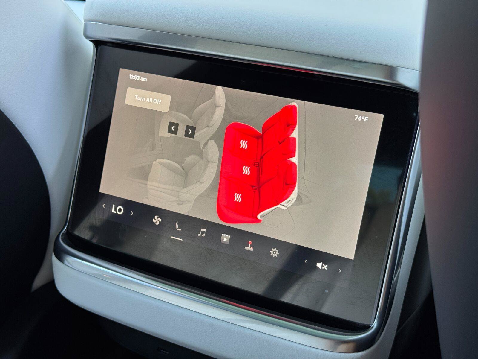 Used 2022 Tesla Model S Plaid AWD/4WD image 34