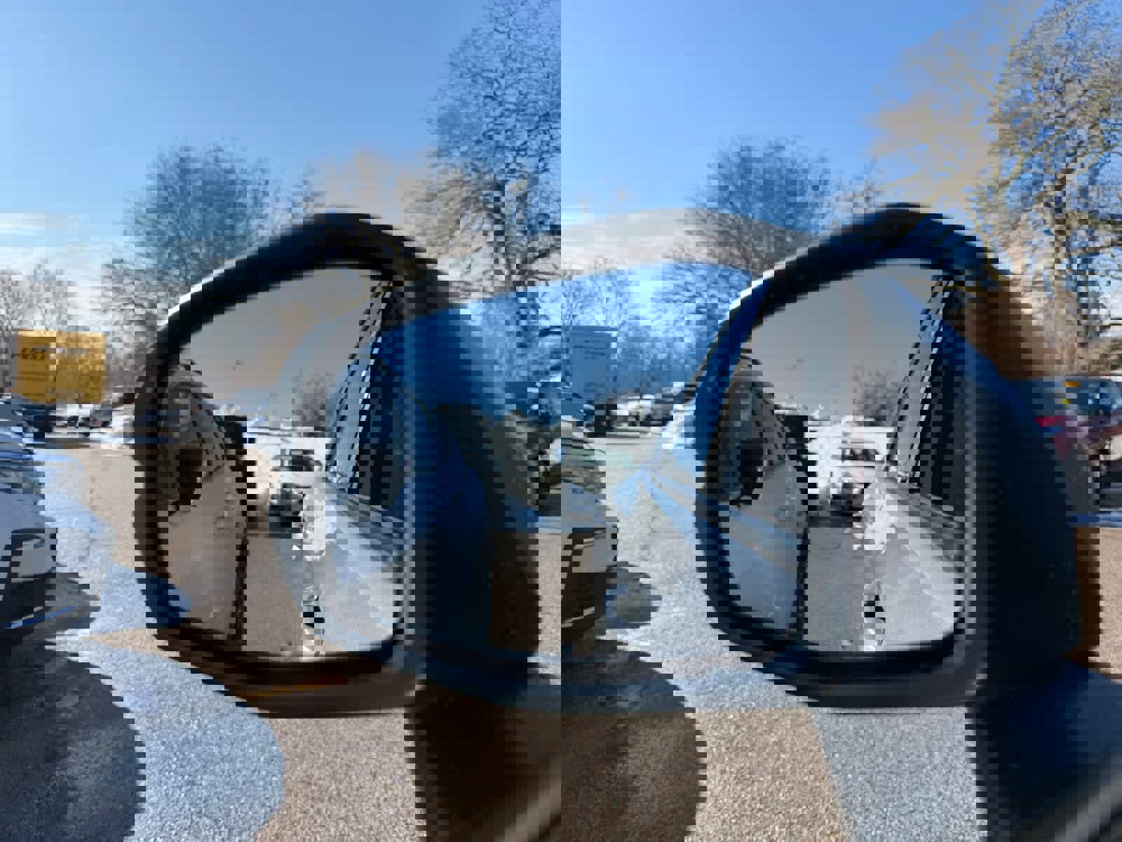 Used 2023 Honda HR-V EX-L image 23