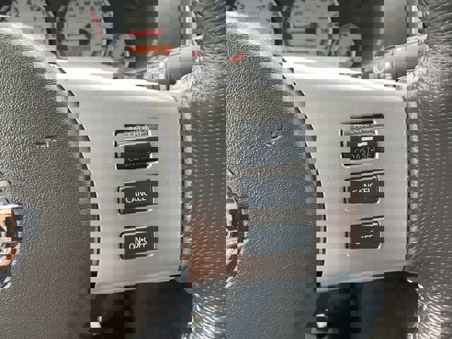 Used 2017 Nissan Frontier PRO-4X w/ Pro-4x Luxury Package image 18