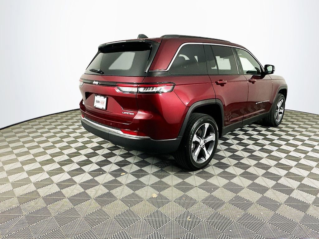 Certified 2025 Jeep Grand Cherokee Limited image 12