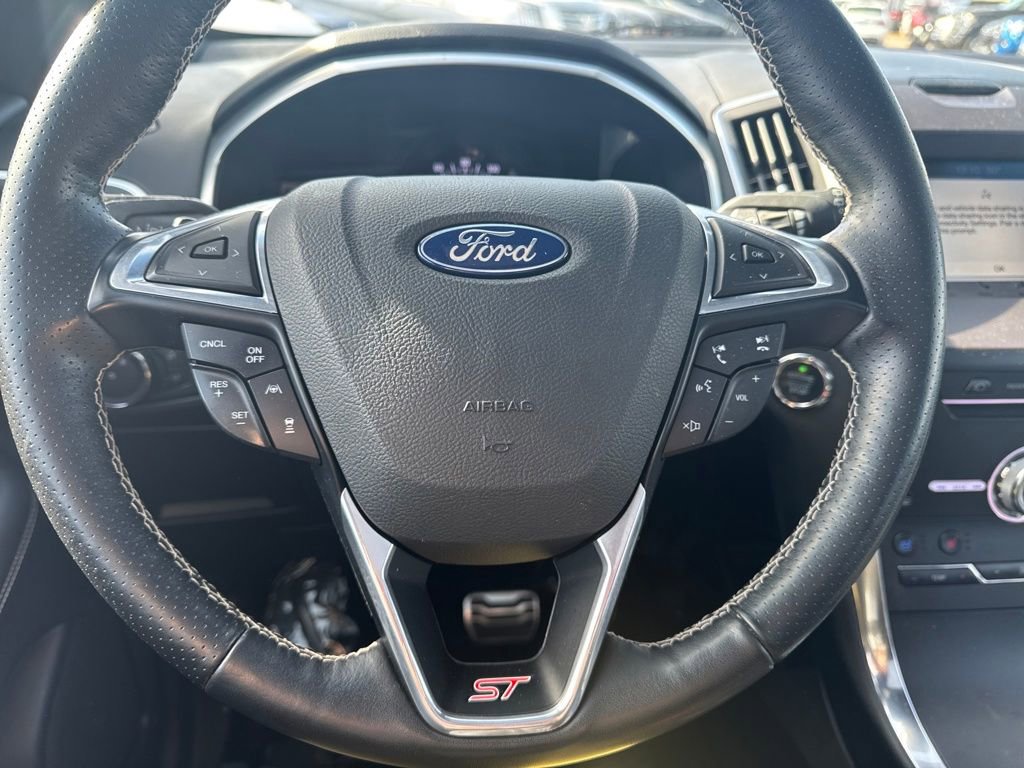 Used 2019 Ford Edge ST w/ Equipment Group 401A image 37