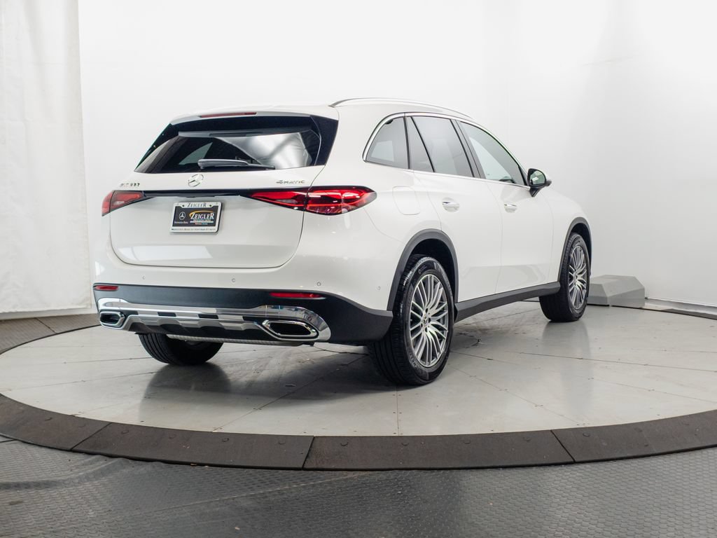 Certified 2026 Mercedes-Benz GLC 300 4MATIC image 33