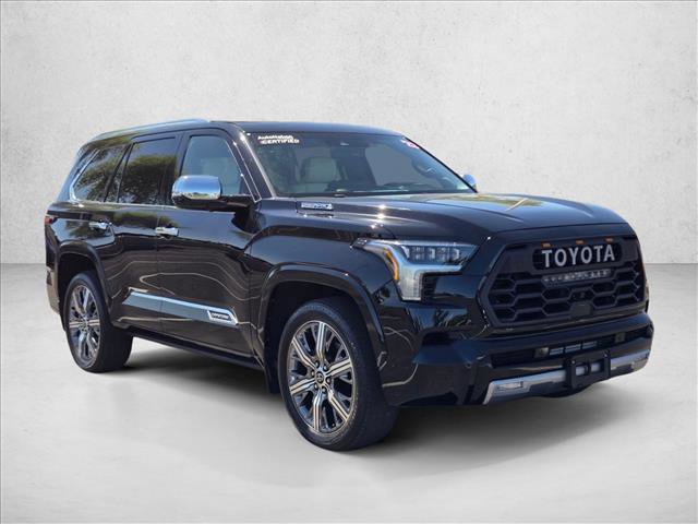 Used 2023 Toyota Sequoia Capstone video 3