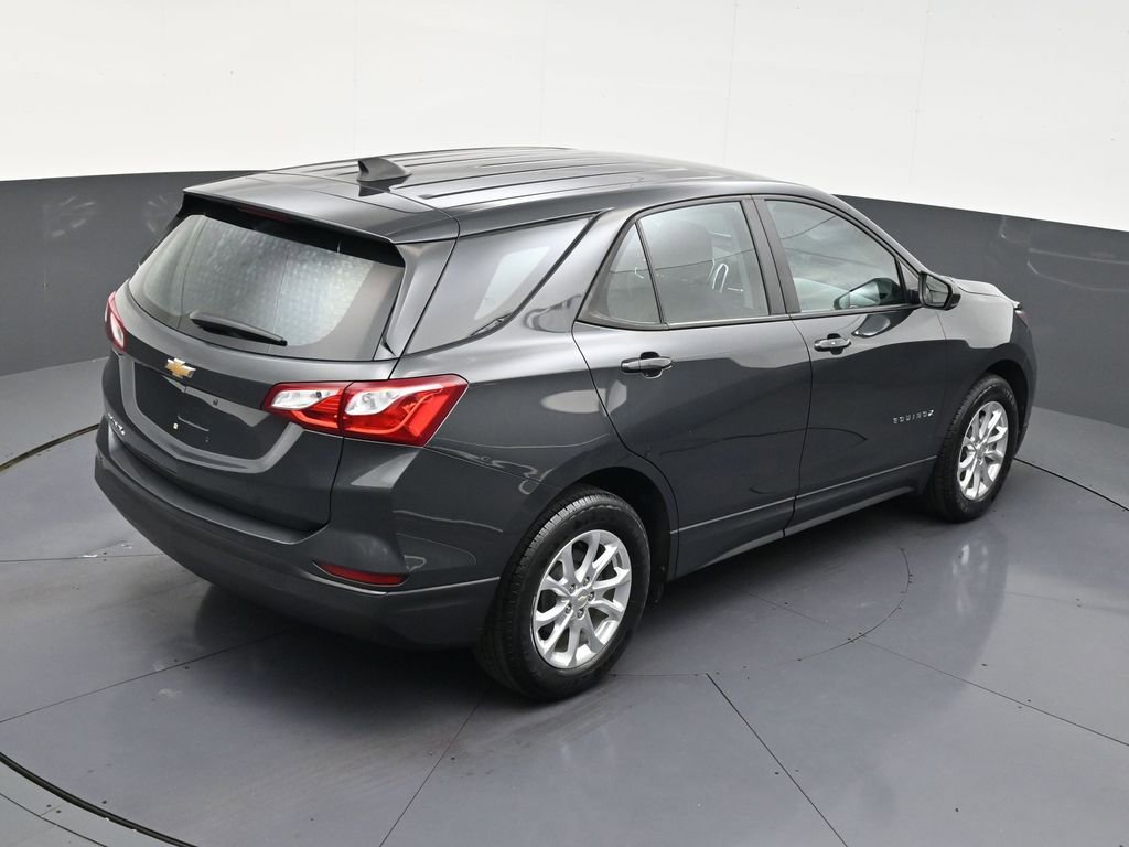 Used 2021 Chevrolet Equinox LS image 16