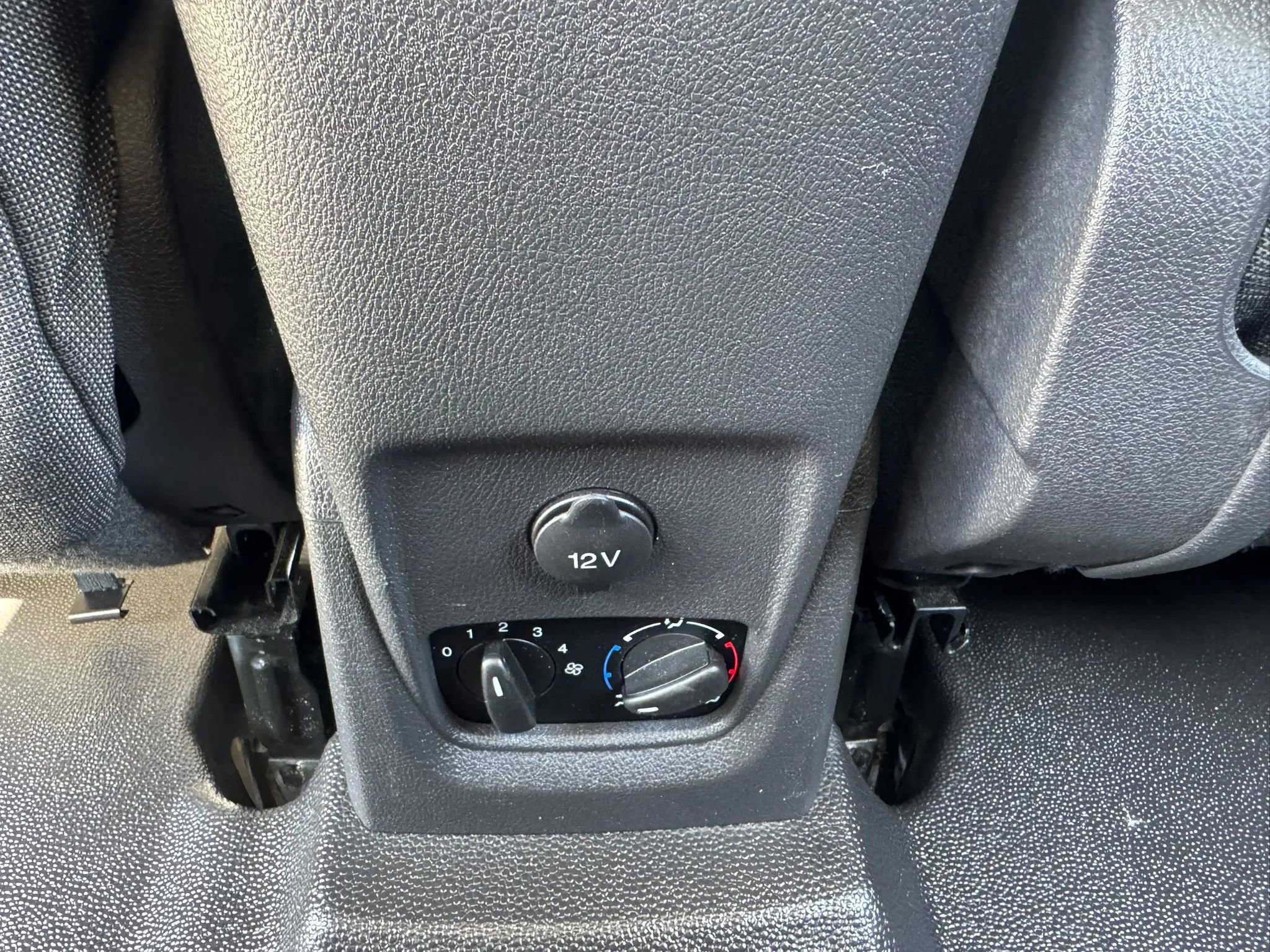 Used 2017 Ford Transit Connect XL FWD image 43