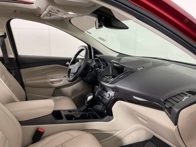 Used 2019 Ford Escape Titanium FWD image 27