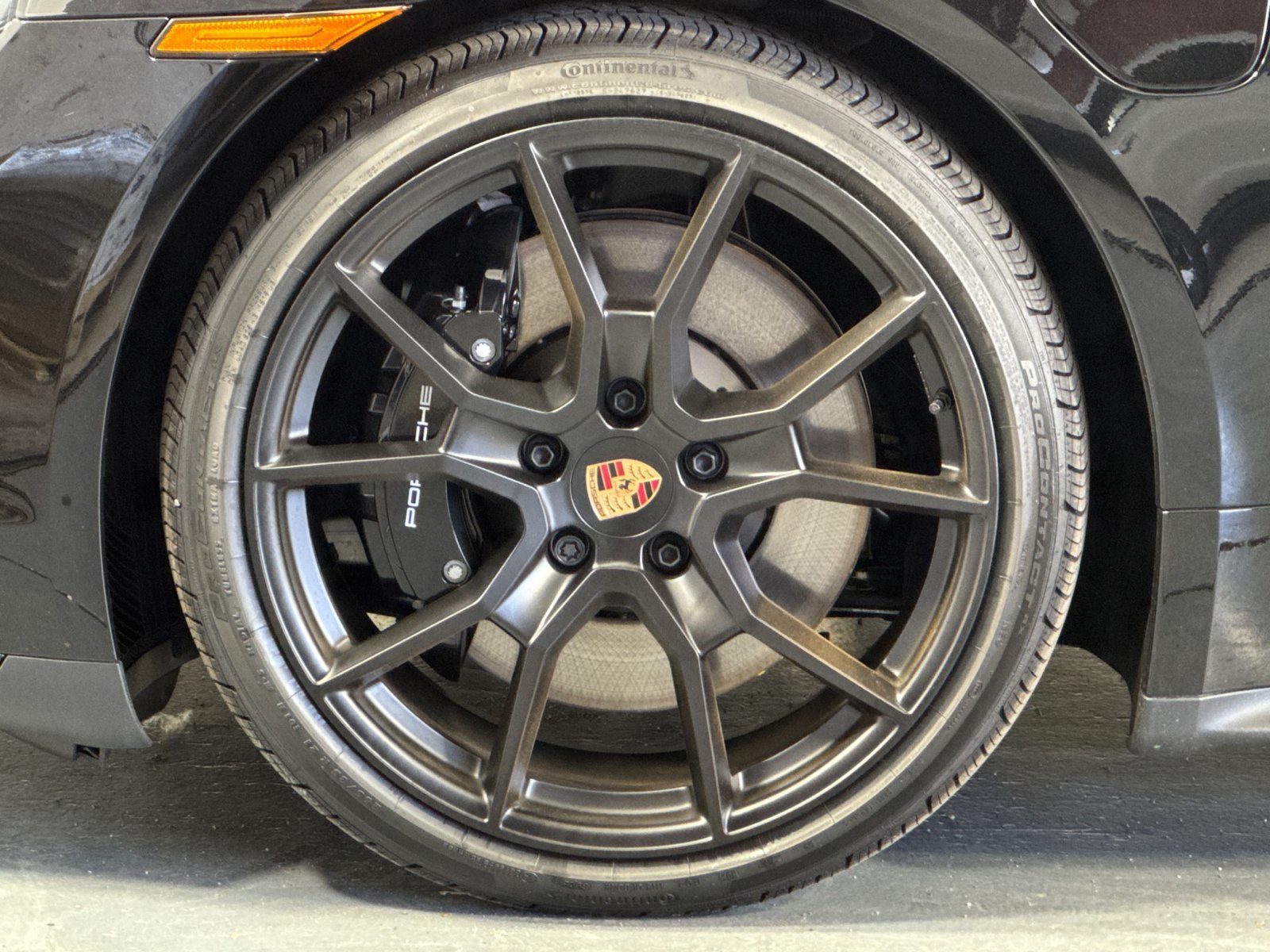 New 2026 Porsche Taycan GTS AWD/4WD image 32