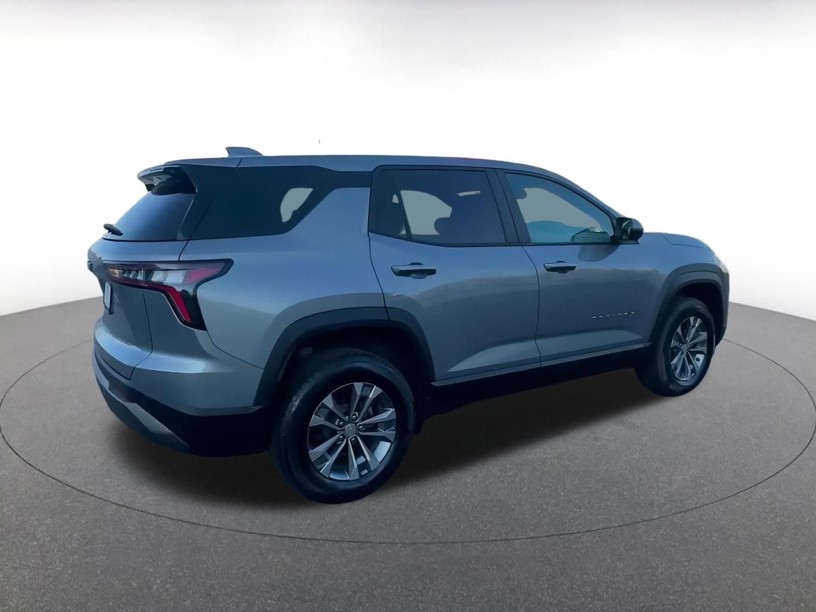 Used 2025 Chevrolet Equinox LT image 15