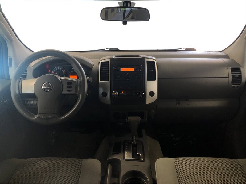 Used 2009 Nissan Frontier SE w/ SE Value Truck Pkg RWD image 20