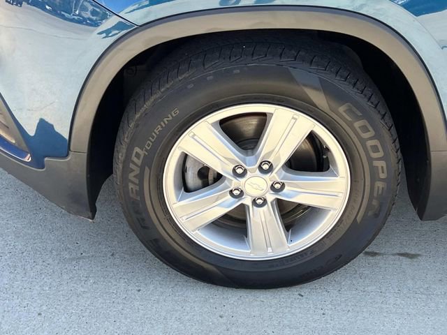 Used 2020 Chevrolet Trax LT w/ LT Convenience Package image 9